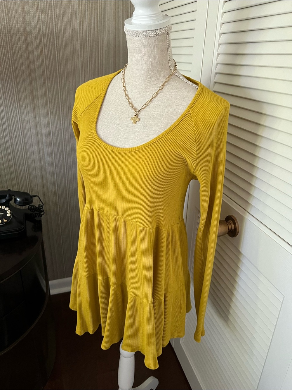 Maeve Yellow Ribbed Scoop-Neck Tiered Tunic